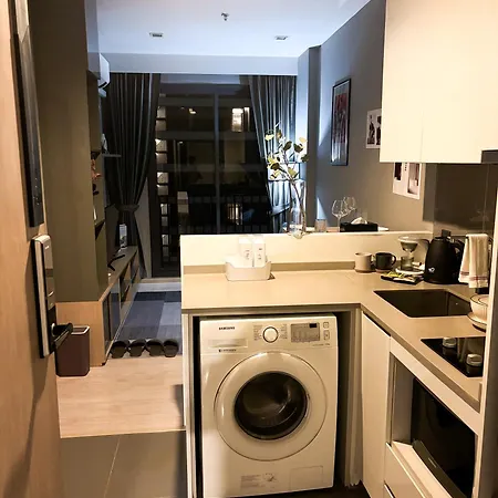 #Gj2 Thonglor Ekkamai Sukhumvit Apartment